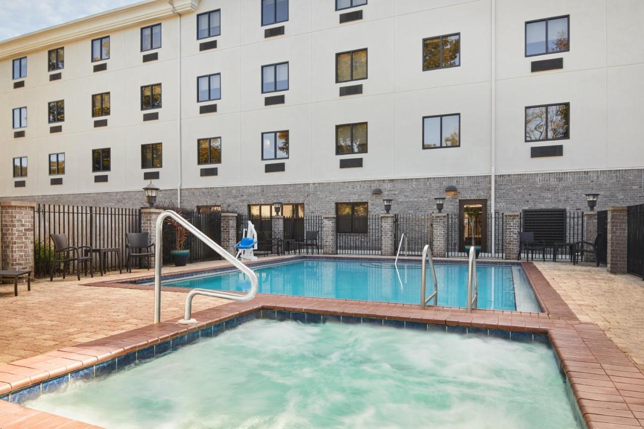 Holiday Inn Express Hotel & Suites Pensacola-West Navy Base By Ihg Beach Haven Exteriér fotografie
