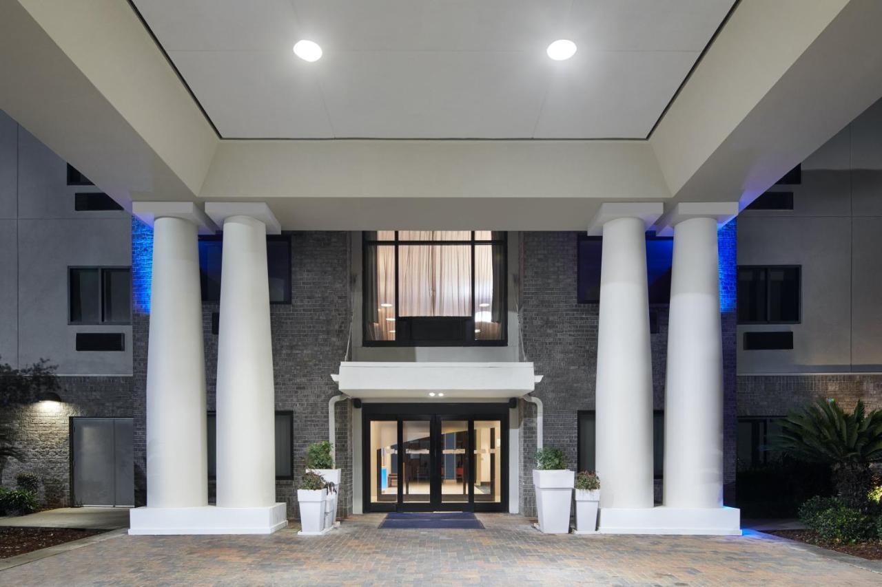 Holiday Inn Express Hotel & Suites Pensacola-West Navy Base By Ihg Beach Haven Exteriér fotografie