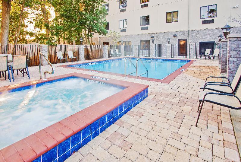 Holiday Inn Express Hotel & Suites Pensacola-West Navy Base By Ihg Beach Haven Exteriér fotografie